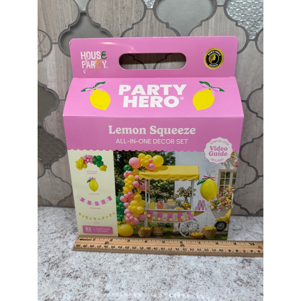 House of Party Lemon Squeeze All-In-One Decor Set 82pc Balloon Garland Kit Pink